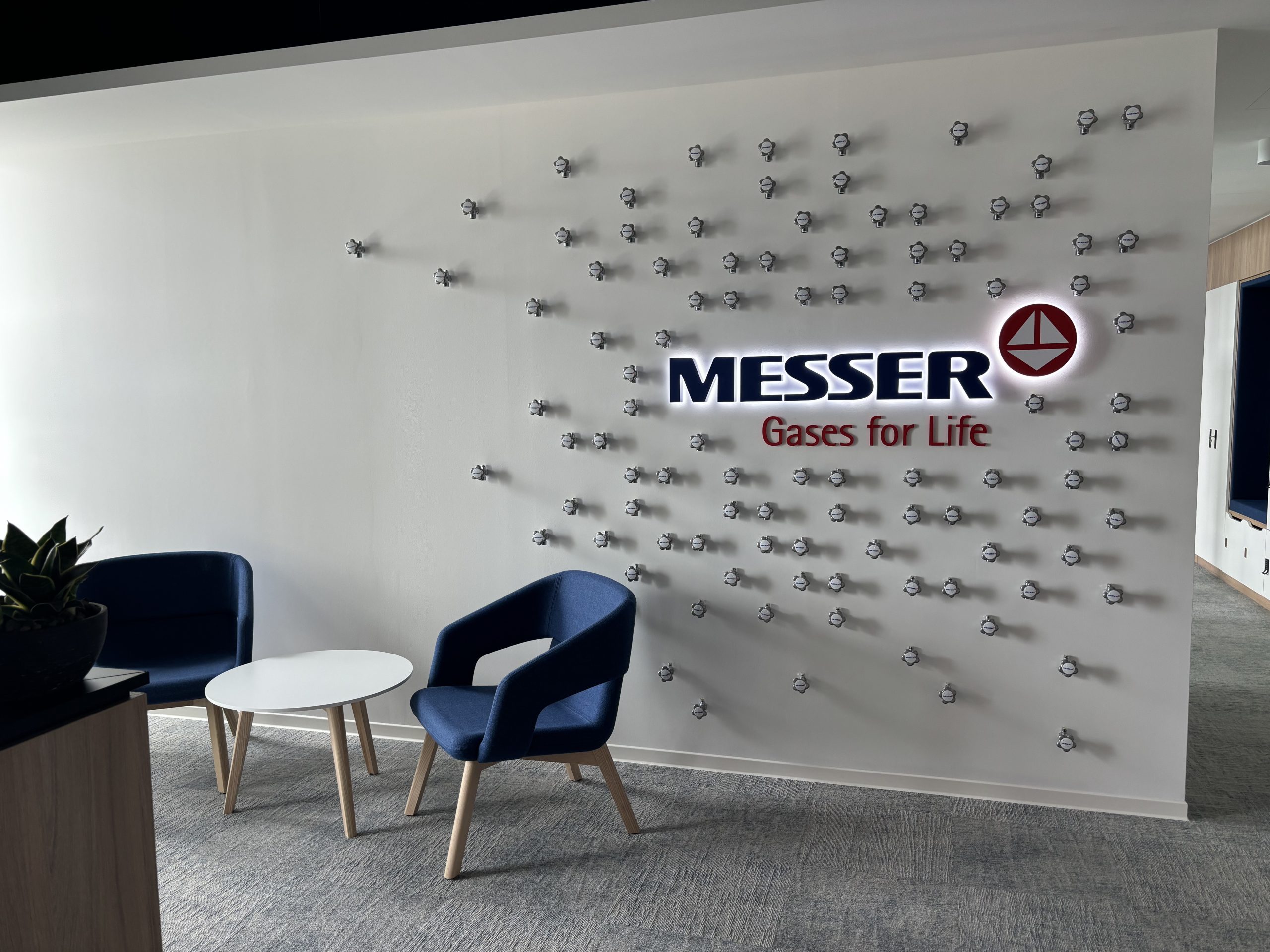 Messer Tatragas workspace