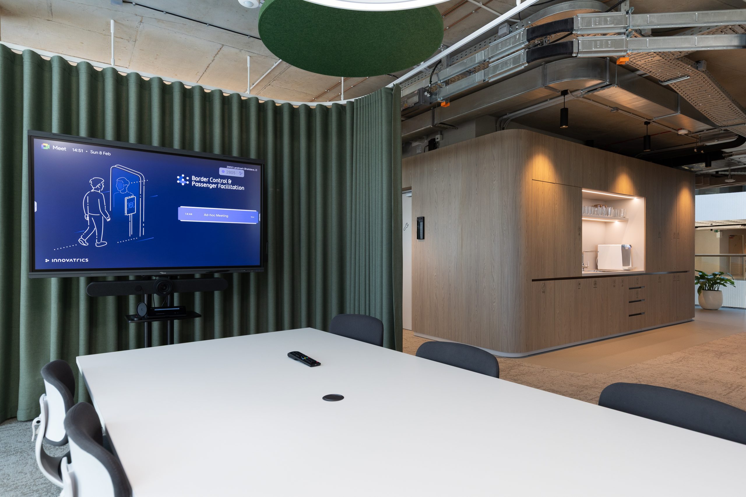 Innovatrics workspace