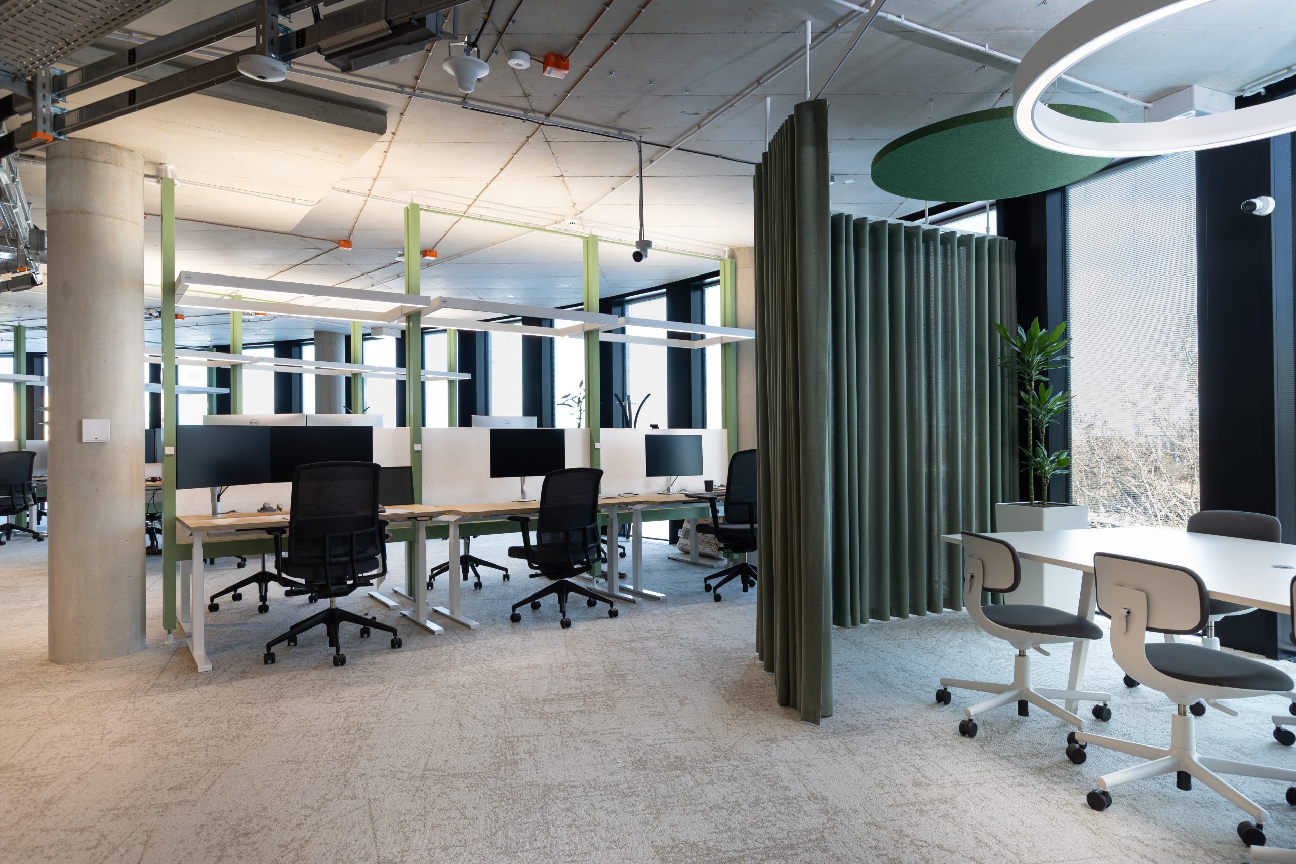 Innovatrics workspace